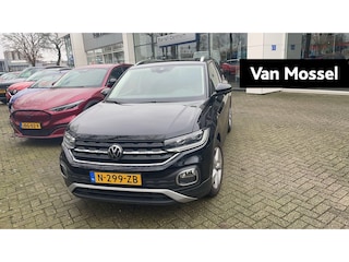 Volkswagen T-Cross 1.5 TSI Style Business R 150PK |Trekhaak | Camera | Navi | Adap.Cruise | ecc  |