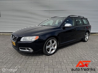 Volvo V70 2.0T R-Design | Stoelverwarming | Trekhaak |