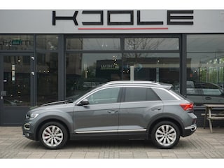 Volkswagen T-Roc 1.5 TSI Sport | LED | ACC | Camera