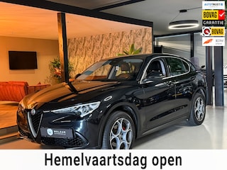 Alfa Romeo Stelvio 2.0 T AWD Super Garantie 280 PK Memory Leder StuurVW StoelVW Elek Achterklep Camera Cruise Navi Clima Rijklaar