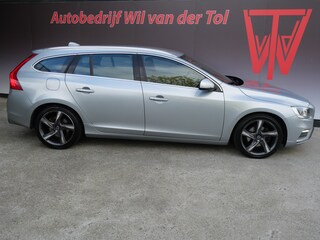 Volvo V60 2.0 T3 R-DESIGN | XENON | TREKHAAK | 18" | DEALER O-H | 1e EIG | ALL-SEASON!!
