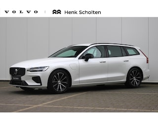 Volvo V60 T6 Plug-in hybrid AWD Plus Dark | Trekhaak | 360 graden camera | Verwarmbare voorstoelen en stuurwiel | Premium audio by Harman Kardon | Apple carplay/Android auto | Verwarmbare achterbank en voorruit