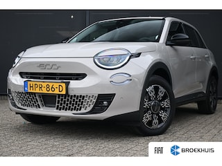 Fiat 600 1.2 Hybrid Urban 110pk | Pack Style + Comfort | Navigatie | Stoelverwarming | Voorruitverwarming | !!