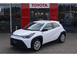 Toyota Aygo HYBRID 115 PLAY NIEUW DIRECT LEVERBAAR! CLIMA AD-CRUISE CAMERA APPLE/ANDROID EL-RAMEN/SPIEGELS