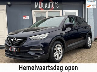 Opel Grandland X 1.2 Turbo Business Executive