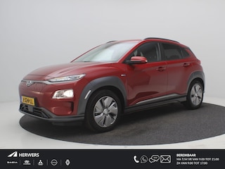 Hyundai Kona EV Fashion 39 kWh / SoH 100% / Warmtepomp / Adaptieve Cruise / Afneembare Trekhaak / HUD / Achteruitrij Camera / 1ste Eigenaar / Dealeronderhouden /