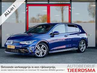 Volkswagen Golf 1.5 eTSI R-Line Business+ | Lapiz Blue | Stoelverwarming | Stuurwiel Verwarmd | IQ Light | Adaptieve Cruise Control | Parkeersensoren | 3x R-Line | Sportstoelen | LED Koplampen | Climate Control |