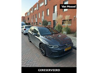 Volkswagen Golf 1.4 eHybrid GTE | 245 PK | SoH ... | Automaat | Panorama Schuif / Kantel dak | Digital Cockpit | Stoelverwarming | Caplay / Android Auto