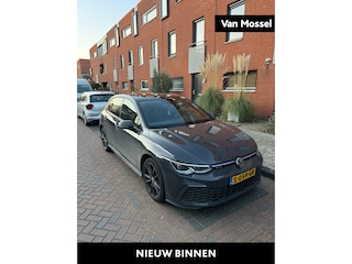Volkswagen Golf 1.4 eHybrid GTE | 245 PK | SoH ... | Automaat | Panorama Schuif / Kantel dak | Digital Cockpit | Stoelverwarming | Caplay / Android Auto