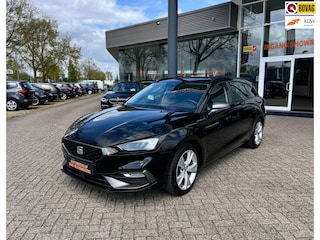 Seat Leon Sportstourer 1.5 eTSI FR Business Intense, Electrische Trekhaak, Carplay