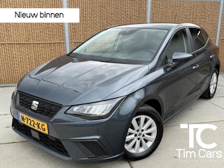Seat Ibiza 1.0 EcoTSI Style Business Intense Stoelverwarming | Navigatiesysteem | Apple CarPlay/Android Auto | LED koplampen | Rijstrooksensor | Cruise & climate control | Parkeersensoren voor en achter