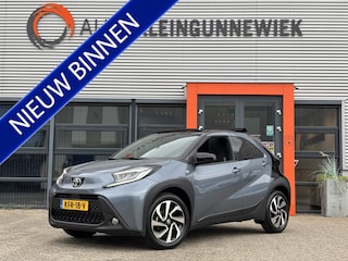 Toyota Aygo 1.0 VVT-i S-CVT Envy / Schuifdak / Stoelverwarming / Automaat / Cruise Control / Applecarplay/Androidauto /