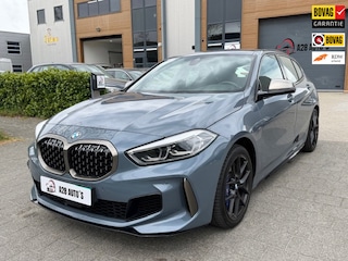 BMW M135i xDrive Executive | Head up CarPlay| Automaat | NAP | Memory