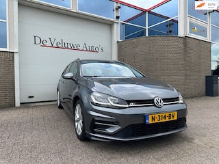 Volkswagen Golf 1.4 TSI Highline Business R|Carplay|Trekhaak