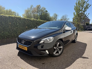 Volvo V40 2.0 D2 R-Design Bns