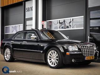 Chrysler 300C 5.7 V8 HEMI | PANO | BOSTON AUDIO | LEER | 20" VELGEN | 2e EIGENAAR