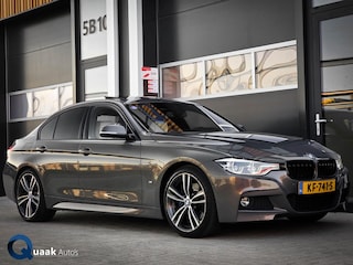 BMW 330e M-Sport Individual | H&K | PANO | CARPLAY | MEMORY | KEYLESS | 270° CAMERA | CHAMPAGNE QUARTZ