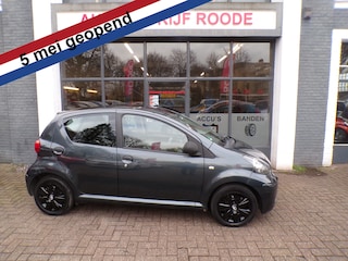 Toyota Aygo 1.0-12V 5-Drs Comfort AIRCO,NIEUWE APK !! ''ZONDAG OPEN''