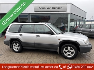 Subaru Forester 2.0 AWD, airco, trekhaak, nieuwe APK.