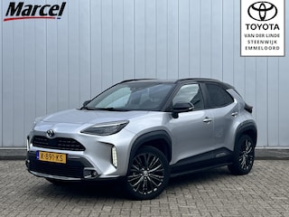 Toyota Yaris Cross 1.5 Hybrid Adventure Dealer Onderhouden Treeplanken PDC Stoel Stuur verwarmd