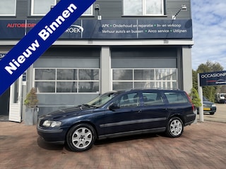 Volvo V70 2.4 T Geartronic Trekhaak,Clima Bj 2000 Leuk beginner auto !!