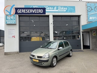 Renault Clio 1.6-16V Privilège