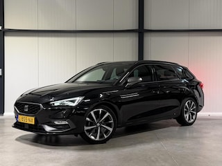 Seat Leon Sportstourer Seat Leon 1.5 eTSI FR 150PK Virtual Sfeer Trekhaak Carplay