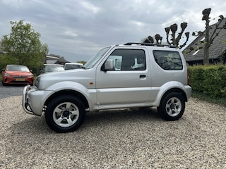Suzuki Jimny 1.3 X-citement Airco/Trekhaak/Pushbar