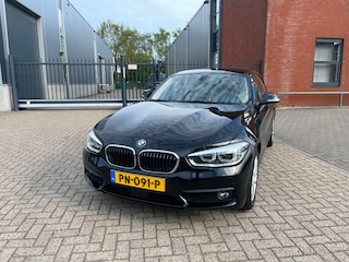 BMW 118i High Executive Automaat