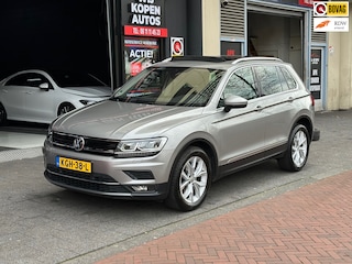 Volkswagen Tiguan 1.4 TSI 4Motion Highline Navi Carplay Pano