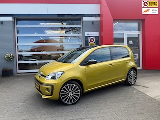 Volkswagen Up 1.0 BMT high up! Beats, Cruise, Camera