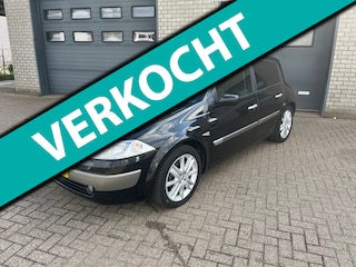 Renault Mégane 2.0-16V Privilège Luxe Nieuwe APK