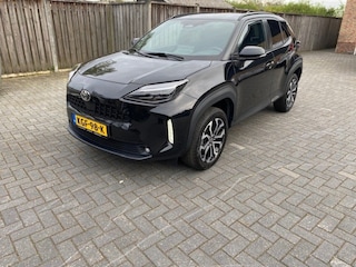 Toyota Yaris Cross 1.5 Hybr 115 Dynamic NAVI KEYLESS APLLECAR  STOEL/STUUR VERWARM