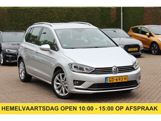 Volkswagen Golf Sportsvan 1.4 TSI Highline 126pk / Navigatie / Parkeerhulp V+A / Xenon / 17'' / Stoelverwarming / Cruise Control