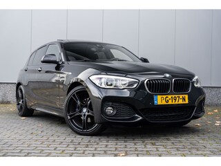 BMW 120i M PAKKET AUTOMAAT PANO FULL OPTION KEYLESS SHADOW SPORT