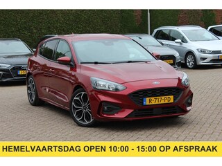 Ford Focus 1.0 EcoBoost Titanium Business / Camera / Head-up / CarPlay / Keyless / 18'' / Navigatie / Dodehoek / DAB / ACC
