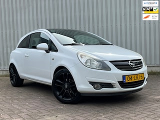 Opel Corsa 1.4-16V Color Edition Airco
