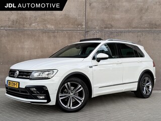Volkswagen Tiguan 1.5 TSI Highline Business R-line | Trekhaak | Panoramadak | 1ste eigenaar | Dealer onderhouden | Adaptieve Cruise |
