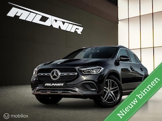 Mercedes-Benz GLA 180 Luxury Line |Sfeer |Leder |Camera