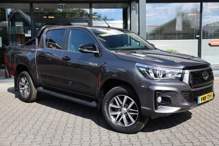 Toyota Hilux 2.4 D-D DUBBEL CABIN LIMITED BE TREKKER A/T 5 ZITS 4WD VAN