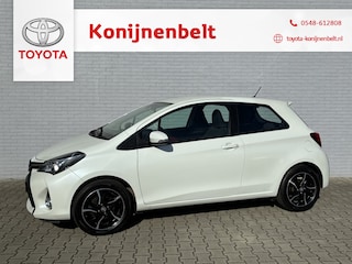 Toyota Yaris 1.3 VVT-i Dynamic 3-deurs | Navi | NL auto | CPV | Airco