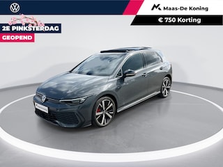 Volkswagen Golf 1.5eHybrid 200kW/272PK GTE Black Style · Panoramadak · Apple/Android Car Play · Stoelverwarming · Alcantara/Stof · Garantie t/m 22-06-2030 of 100000km.