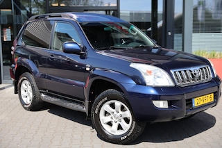 Toyota Land Cruiser 3.0 D-4D 3DRS VX A/T VAN