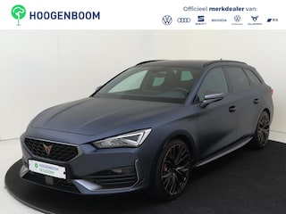 Cupra Leon 1.4 e-Hybrid VZ Performance | SoH 95% | Trekhaak | Kuipstoelen | Adaptieve demping | Parkeerassistent | Lederen bekleding | Matte lak | Stoel- en stuurwielverwarming | Dodehoek detectie |