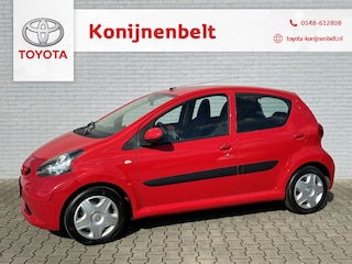 Toyota Aygo 1.0-12V + 5-deurs | NL auto | Airco | CPV