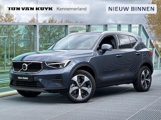 Volvo XC40 2.0 B4 Core Business Edition Mild hybrid, Automaat, Stoel- en stuurverwarming, 19 inch wielen met all-season banden, Harman Kardon audio, Extra getint glas vanaf B-stijl
