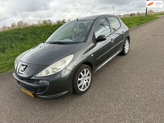 Peugeot 206 1.1 Access Lite incl nw apk & garantie !