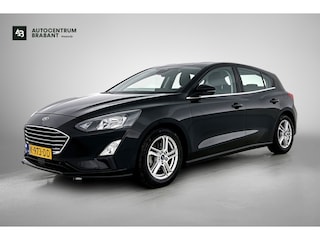 Ford Focus 1.0 EcoBoost Hybrid Trend Edition Business (NAVIGATIE, CAMERA, CARPLAY, PARKEERSENSOREN, GOED ONDERHOUDEN)