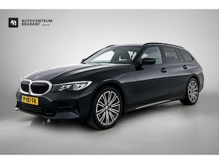 BMW 3-serie Touring 318i High Executive(Dealer onderH, Carplay/ Android, Navi, StoelV, PDC V+A, Climate con,, Etc)