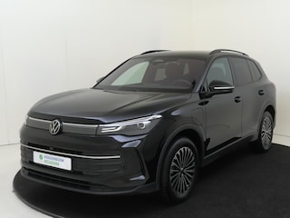 Volkswagen Tiguan 1.5 eHybrid Life Edition | SoH 97% | Trekhaak | 360 camera | Adaptieve demping | Stoelverwarming voor en achter | Keyless | Dodehoek detectie | Navigatie |